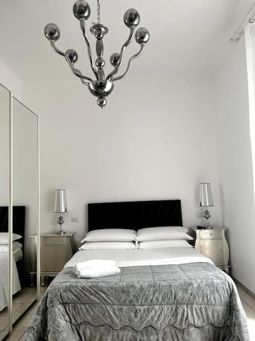 Hotel Virginia Apartaments - Stazione Termini 로마 외부 사진