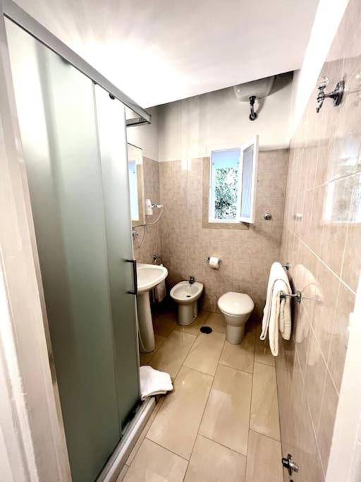 Hotel Virginia Apartaments - Stazione Termini 로마 외부 사진